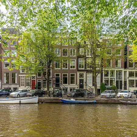 B&B Singel Suites-3